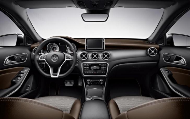 Mercedes-Benz GLA Edition 1/Gamintojo nuotrauka