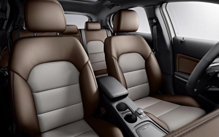 Mercedes-Benz GLA Edition 1/Gamintojo nuotrauka