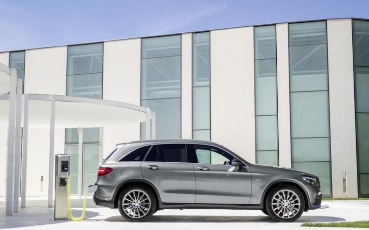 Mercedes-Benz GLC/Gamintojo nuotrauka