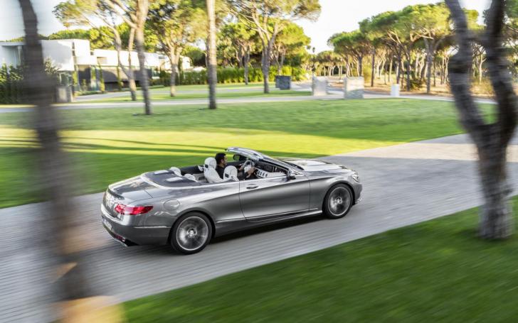 Mercedes-Benz S-Class Cabrio/Gamintojo nuotrauka