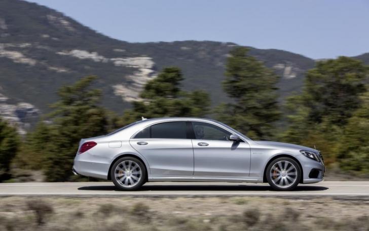 Mercedes-Benz S63 AMG/Gamintojo nuotrauka