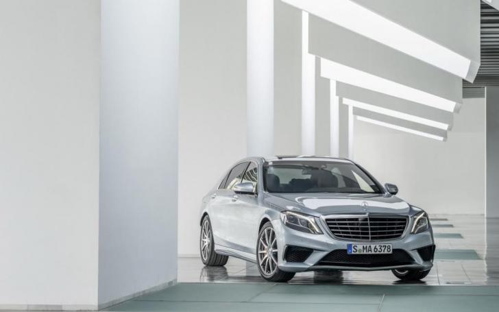 Mercedes-Benz S63 AMG/Gamintojo nuotrauka