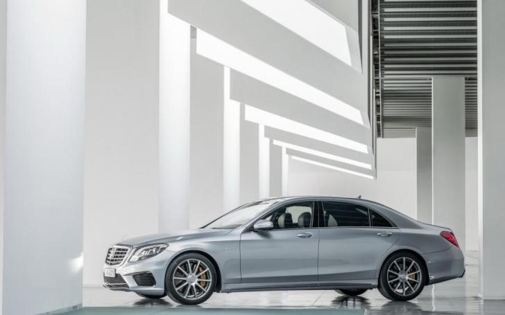 Mercedes-Benz S63 AMG/Gamintojo nuotrauka