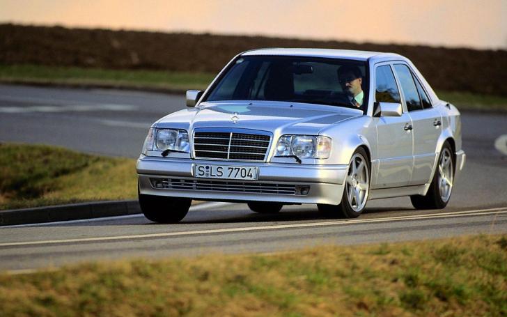 Mercedes-Benz 500 E/Gamintojo nuotrauka
