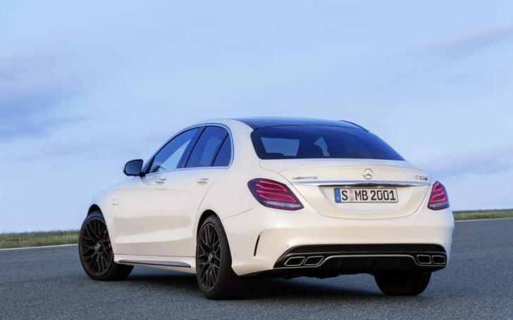Mercedes-Benz C63 AMG/Gamintojo nuotrauka