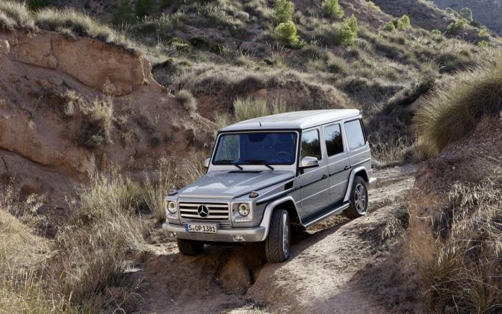 Mercedes-Benz G-Class ir GLK/Gamintojo nuotrauka