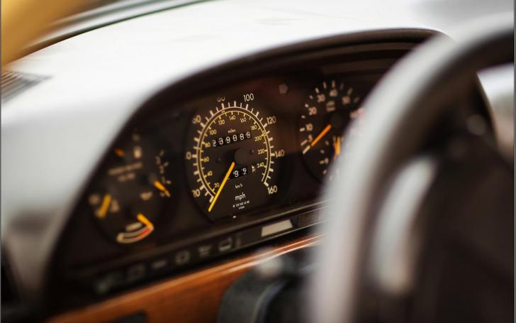 Mercedes-Benz S420 SEL/Tomo Sapario nuotrauka