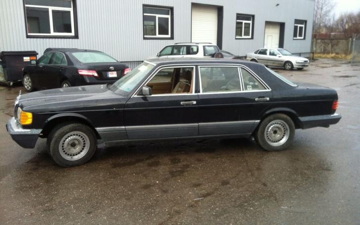 Mercedes-Benz S420 SEL/Tomo Sapario nuotrauka