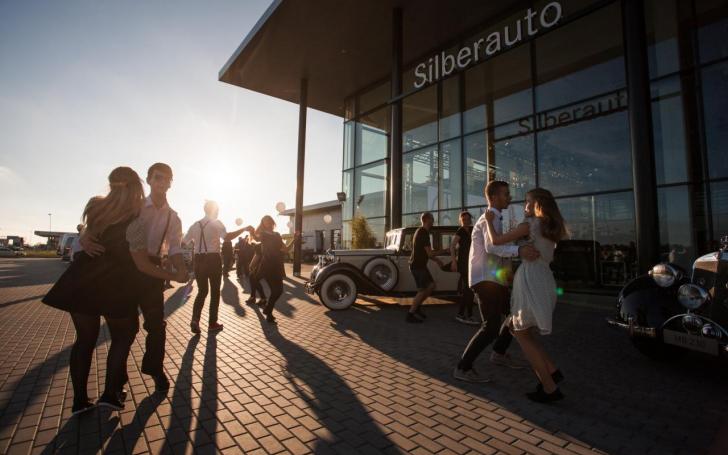 Mercedes-Benz centras Klaipėdoje/Algirdo Venskaus nuotrauka Mercedes-Benz centras Klaipėdoje/Algirdo Venskaus nuotrauka