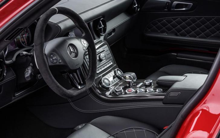 Mercedes-Benz SLS AMG Final Edition/Gamintojo nuotrauka