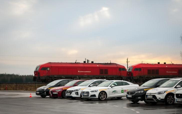 Automobiliai