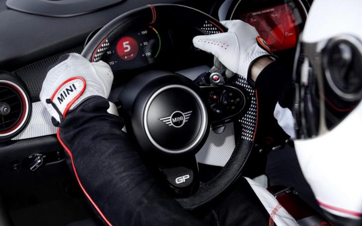 Mini John Cooper Works GP konceptas