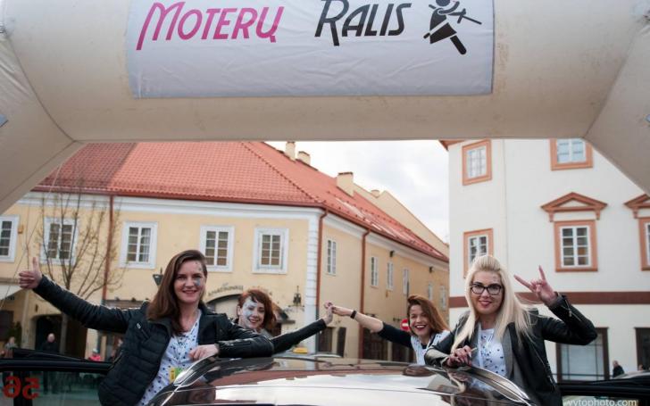 Moterų ralis/Vytauto Pilkausko nuotrauka