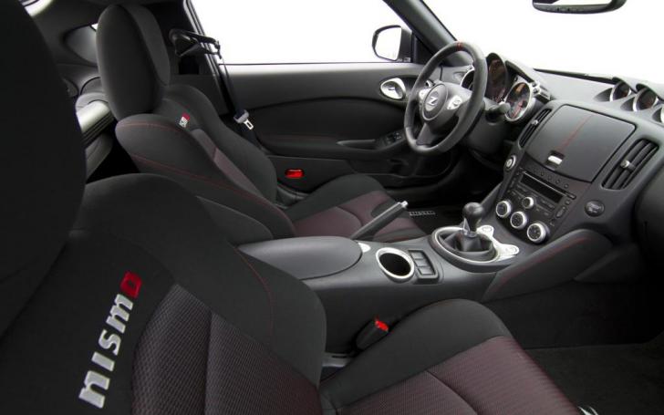 Nissan 370Z Nismo/Gamintojo nuotrauka