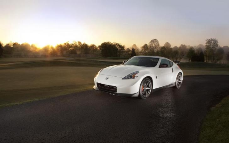 Nissan 370Z Nismo/Gamintojo nuotrauka