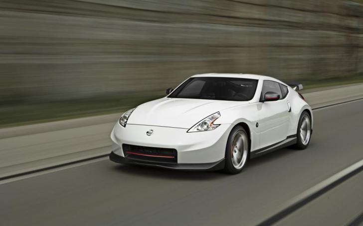 Nissan 370Z Nismo/Gamintojo nuotrauka