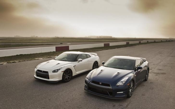 Nissan GT-R/Gamintojo nuotrauka