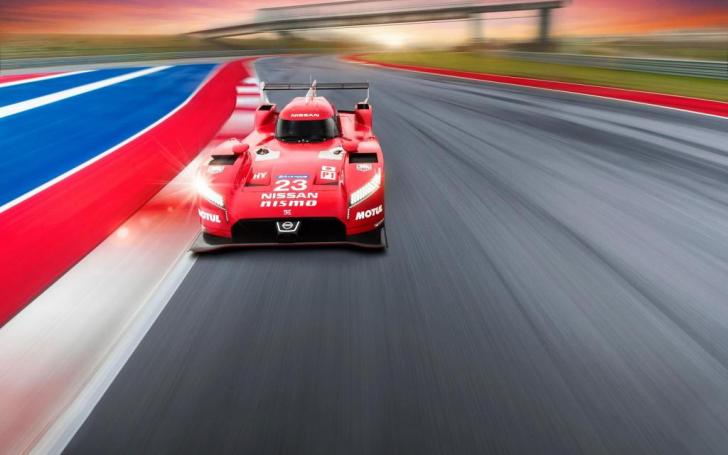 Nissan GT-R LM Nismo/Gamintojo nuotrauka