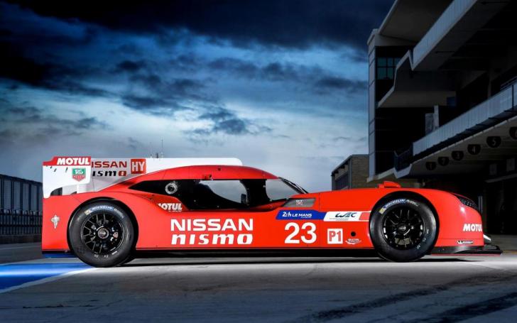 Nissan GT-R LM Nismo/Gamintojo nuotrauka