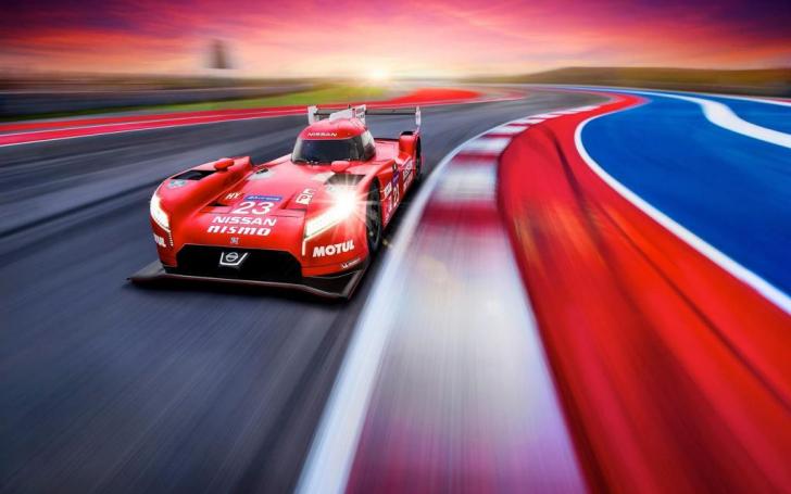 Nissan GT-R LM Nismo/Gamintojo nuotrauka