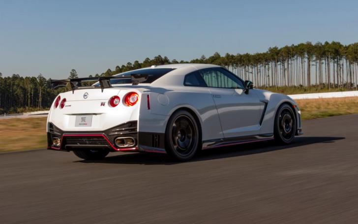 Nissan GT-R Nismo/Gamintojo nuotrauka