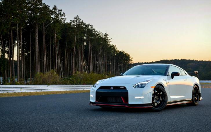 Nissan GT-R Nismo/Gamintojo nuotrauka