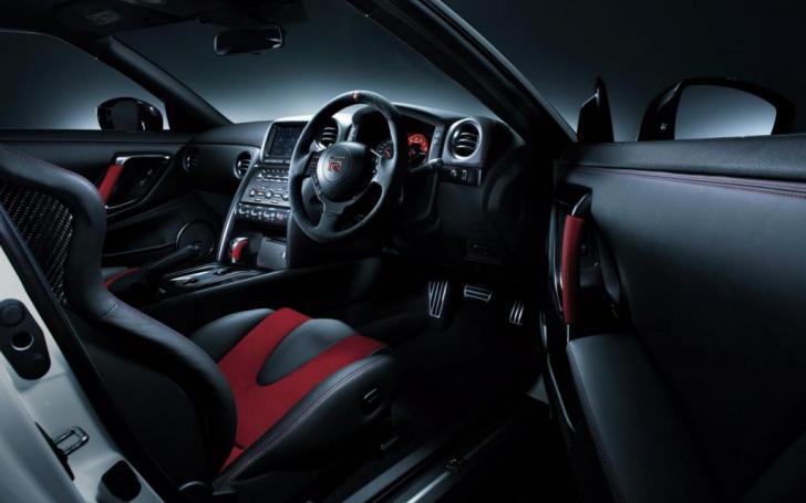 Nissan GT-R Nismo/Gamintojo nuotrauka