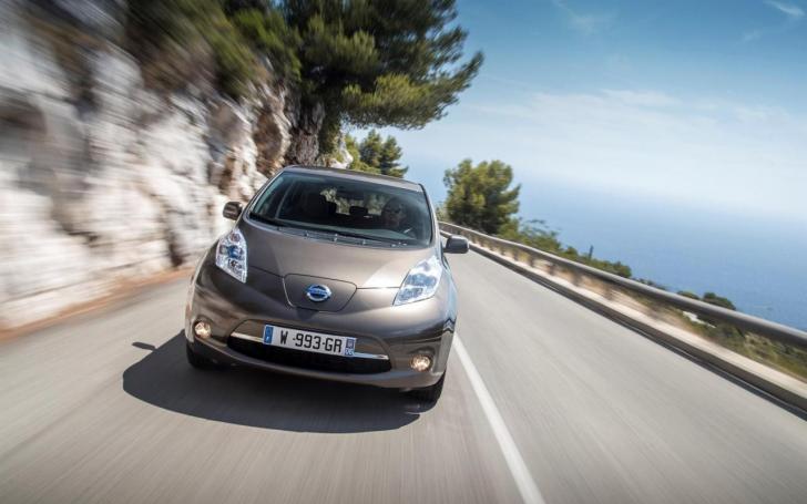 Nissan Leaf/Gamintojo nuotrauka