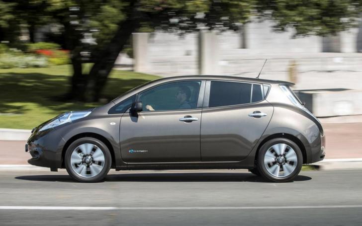 Nissan Leaf/Gamintojo nuotrauka
