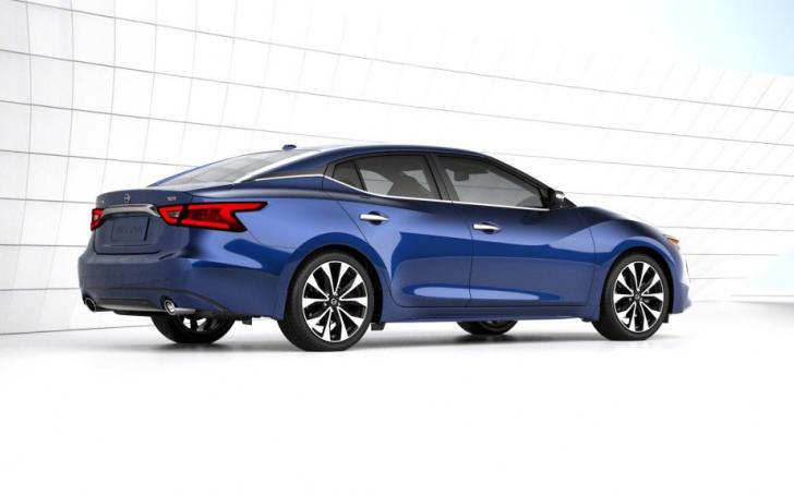 Nissan Maxima/Gamintojo nuotrauka