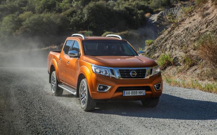 Nissan NP300 Navara/Gamintojo nuotrauka