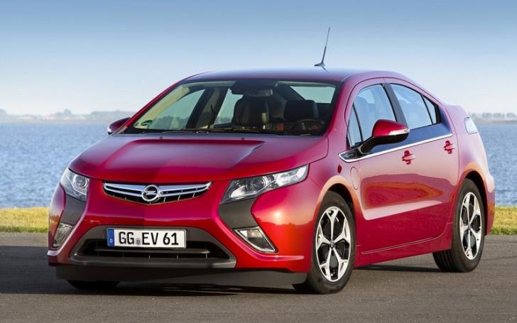 Opel Ampera - Europos metų automobilis 2012/Gamintojo nuotr,