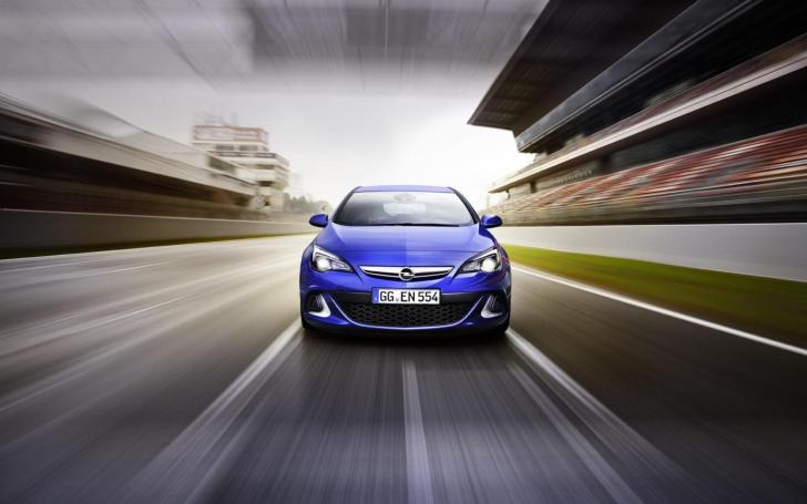 Opel Astra GTC OPC/Gamintojo nuotrauka