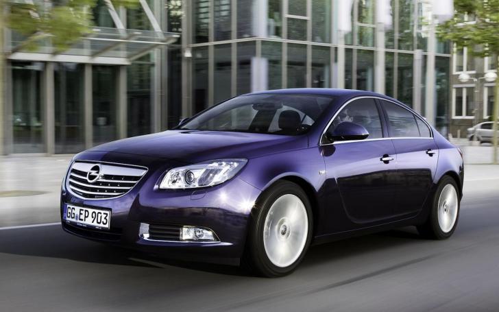 Opel Insignia/Gamintojo nuotrauka