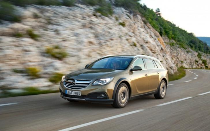 Opel Insignia Country Tourer/Gamintojo nuotrauka