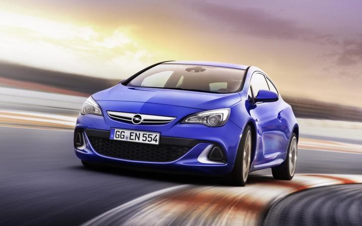 Opel Astra GTC OPC/Gamintojo nuotrauka