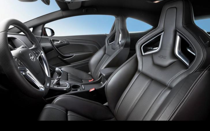 Opel Astra GTC OPC/Gamintojo nuotrauka