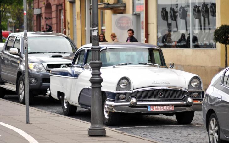 Packard Clipper Deluxe 1955/98.lt nuotrauka