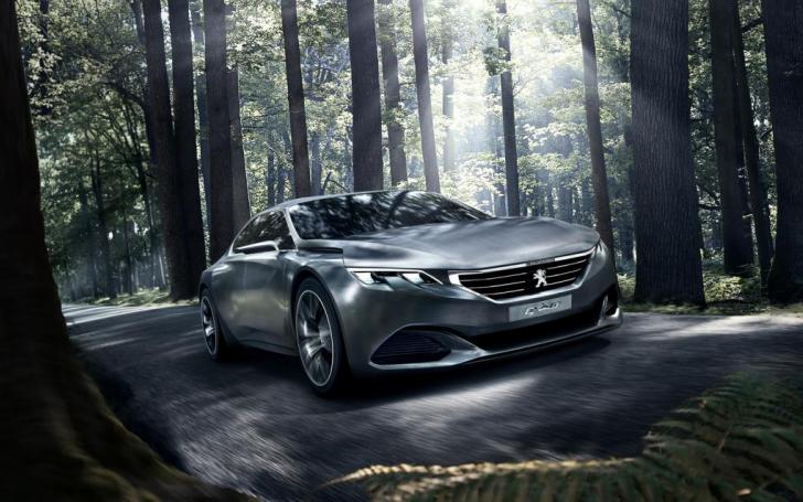 Peugeot Exalt Concept /Gamintojo nuotrauka