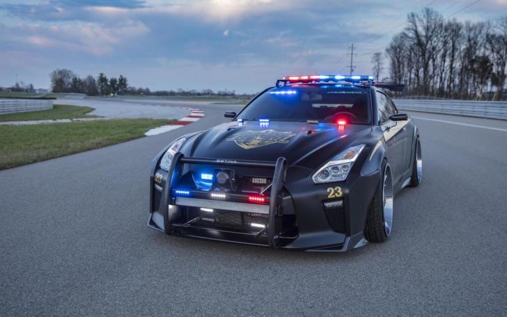 Nissan GT-R