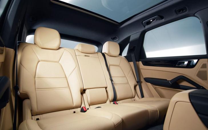 Trečios kartos Porsche Cayenne