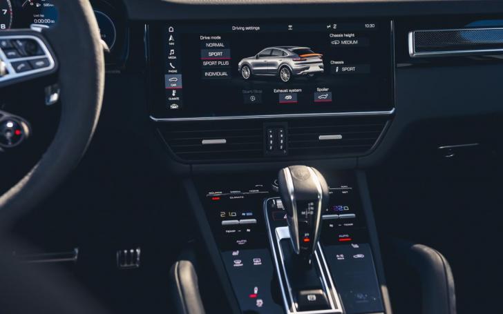 Porsche Cayenne Turbo Coupe