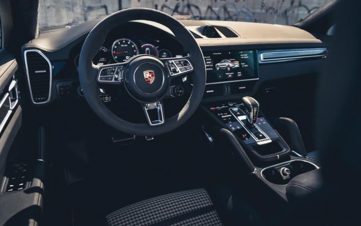 Porsche Cayenne Turbo Coupe