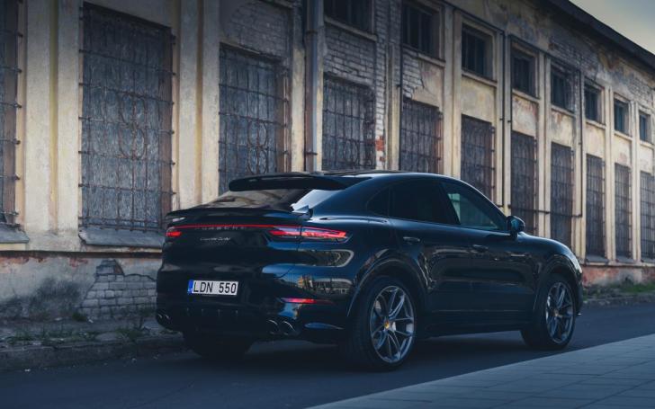 Porsche Cayenne Turbo Coupe Porsche Cayenne Turbo Coupe