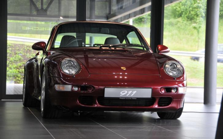 Porsche automobilių centras/Vytauto Pilkausko nuotrauka