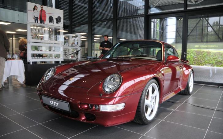 Porsche automobilių centras/Vytauto Pilkausko nuotrauka