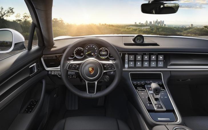 Porsche Panamera 4 E-Hybrid