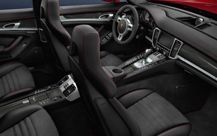 Porsche Panamera GTS/Gamintojo nuotrauka