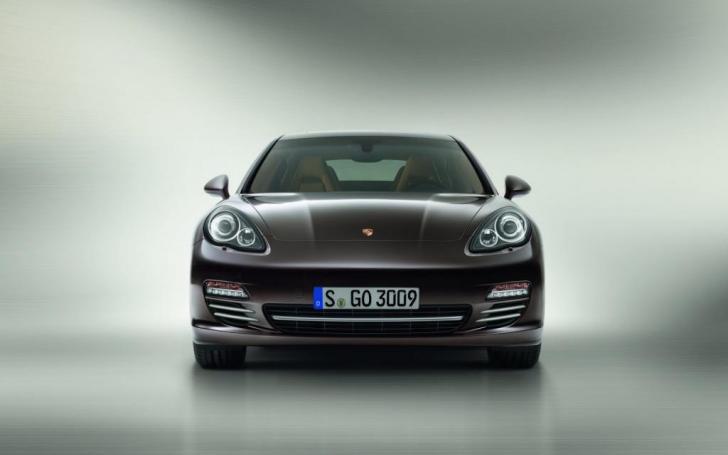 Porsche Panamera V6 Platinum Edition/Gamintojo nuotrauka