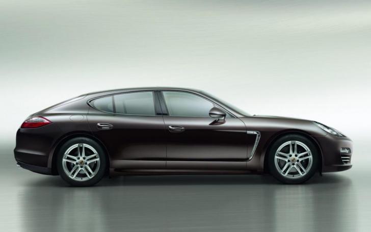 Porsche Panamera V6 Platinum Edition/Gamintojo nuotrauka